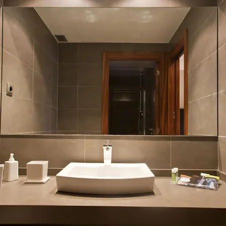 Up Bcn Apartment